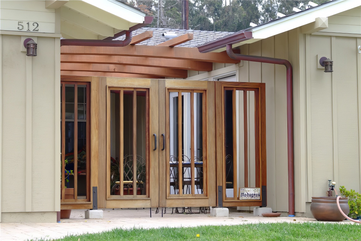 Slatted Doors